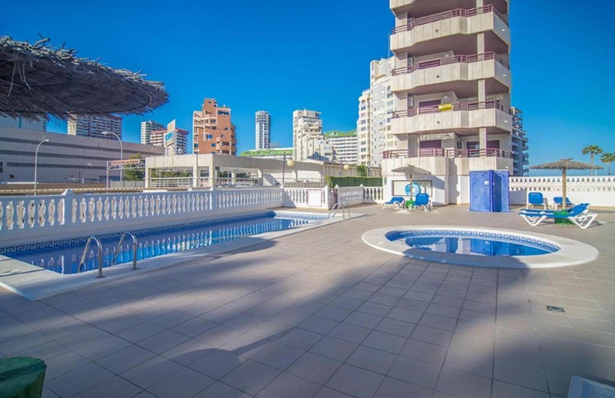 Villas Guzman - Apartamento Topacio IV كاليبي المظهر الخارجي الصورة